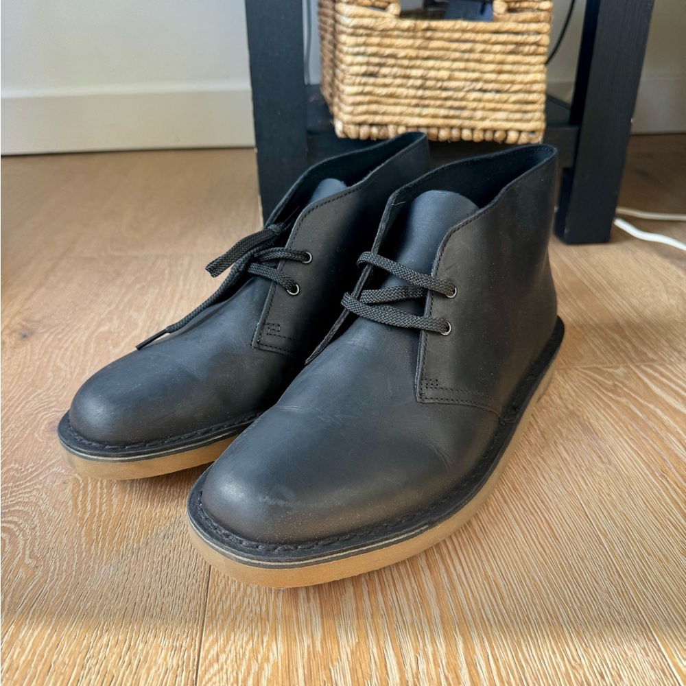 Clarks Black Leather Chukka Boots with Tan Crepe Sole
